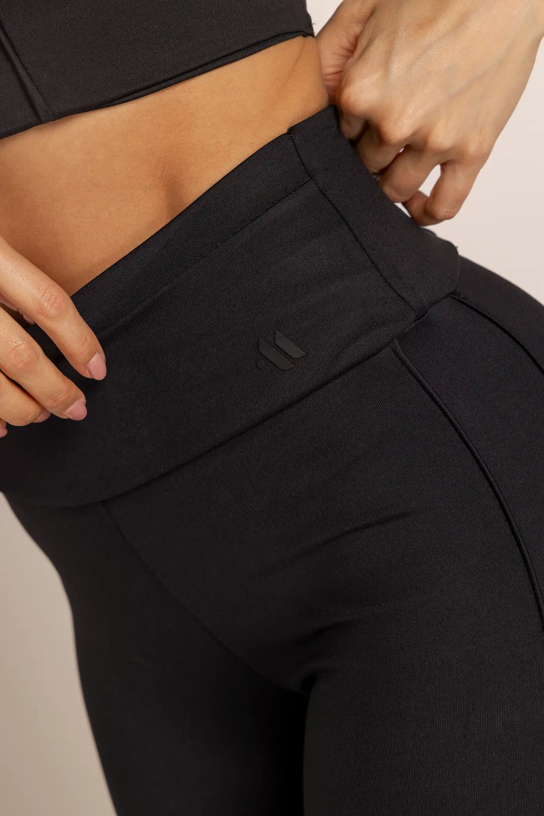 Leggings mantra dark signature