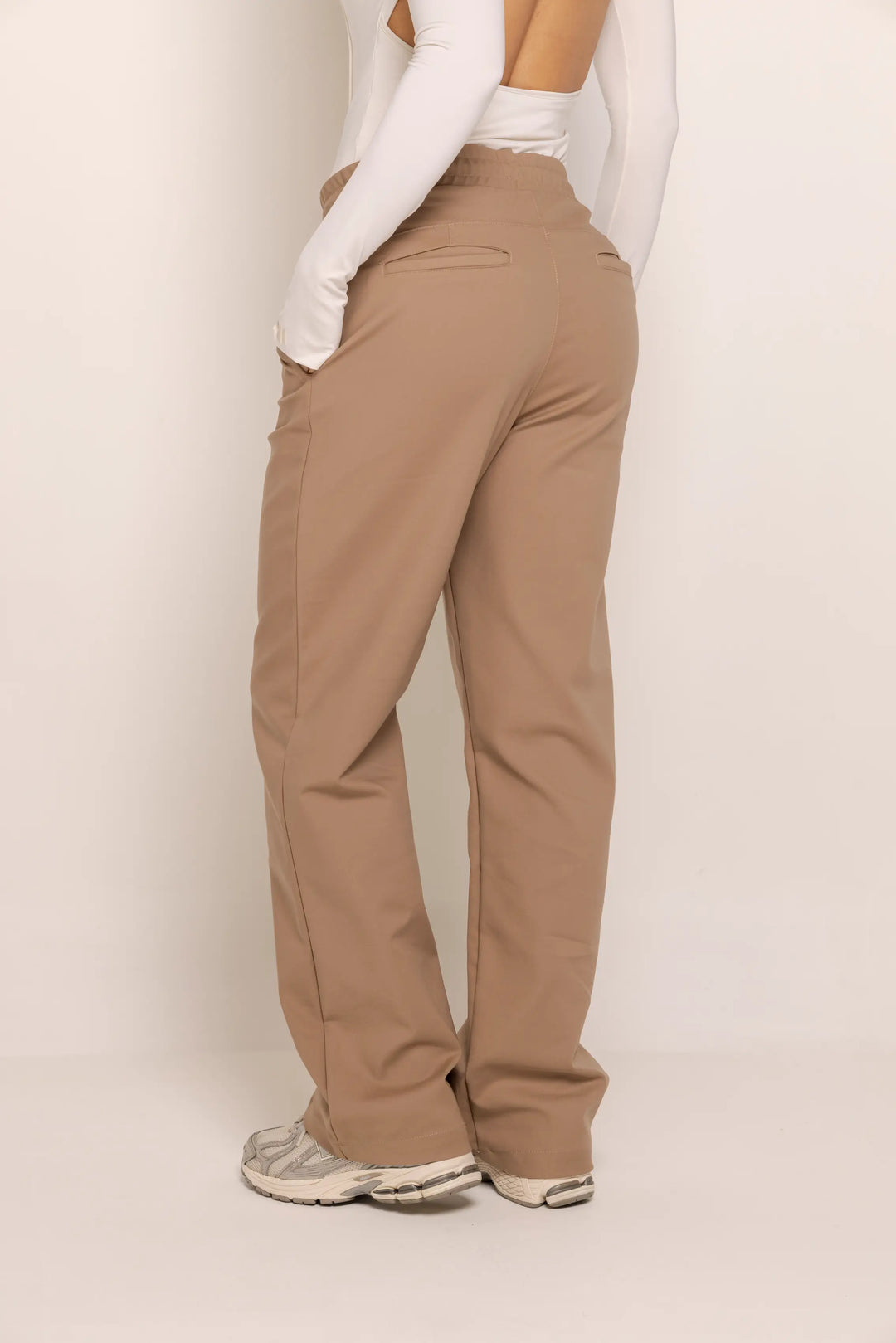 Pantalón Eco Camel
