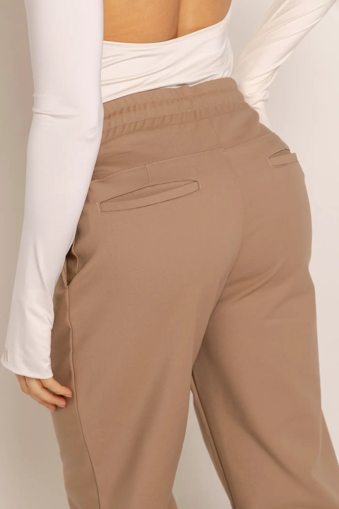 Pantalón Eco Camel
